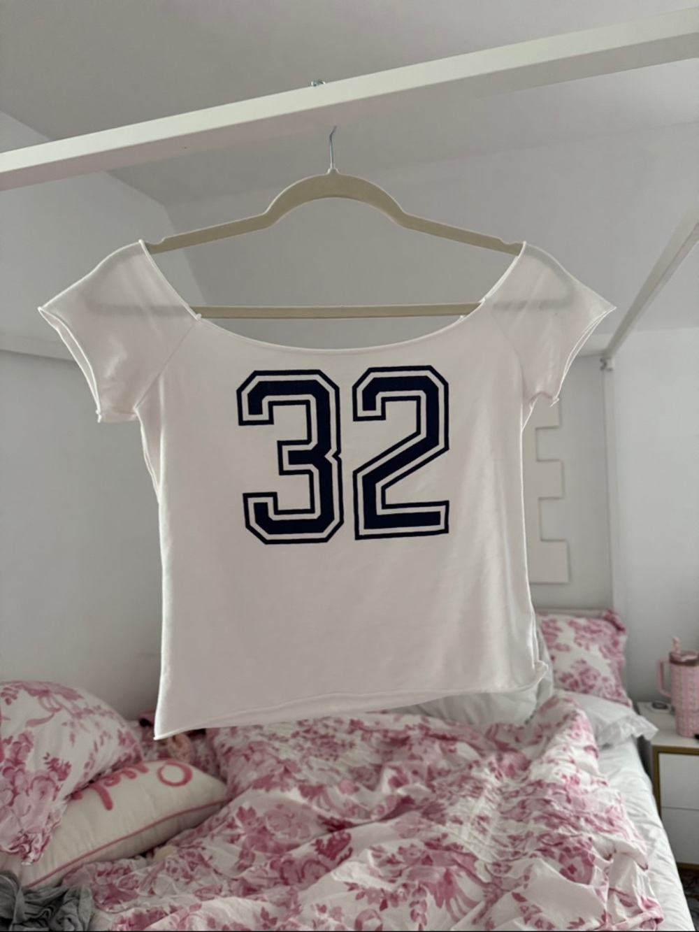 Brandy Melville “John Galt” Cropped Off the Shoulder “32” Top